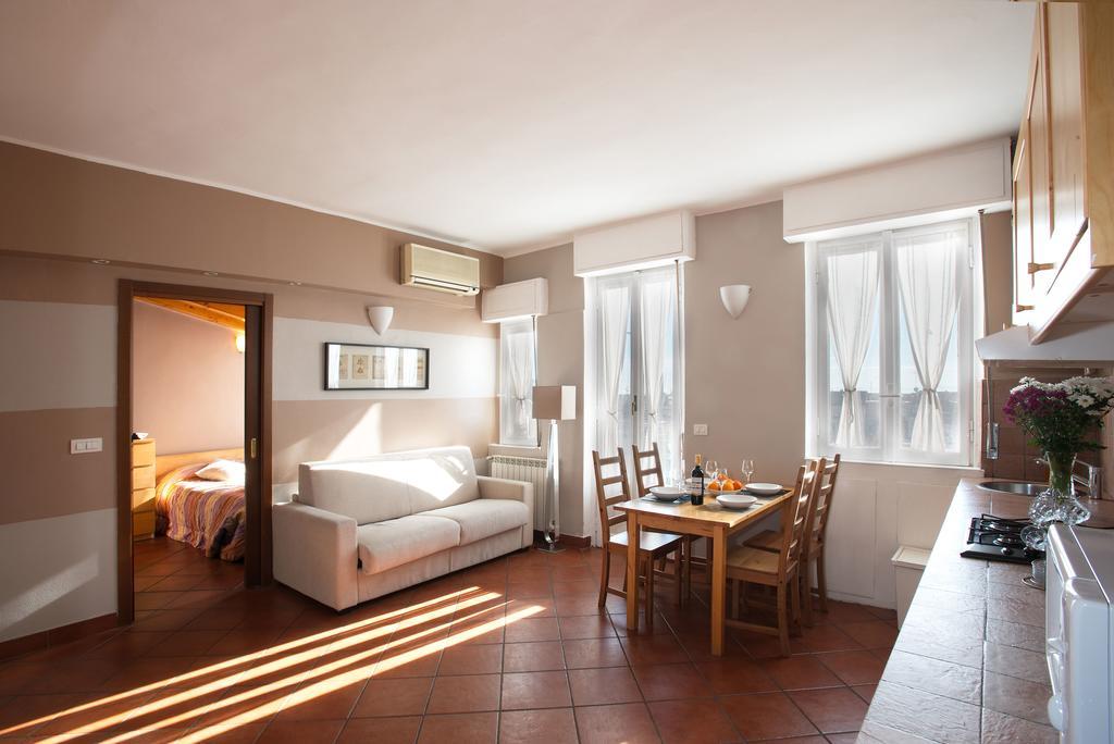 Apartamento Skyline In Citta Studi A 1 Minuto Dal Metro Con Terrazzo Wi-fi E Netflix